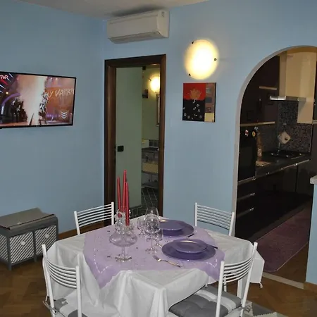 Apartment Sleeps 4 Air Con Wifi Faiolo