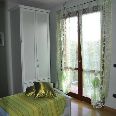 Sleeps 4 Air Con Wifi Apartment *