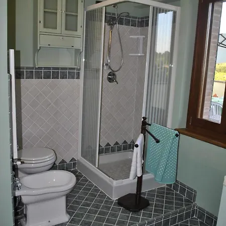 Sleeps 4 Air Con Wifi * Faiolo